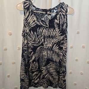 Cable And Gauge Leaf Print Sleeveless Top Womens Size Med. Slightly See Through